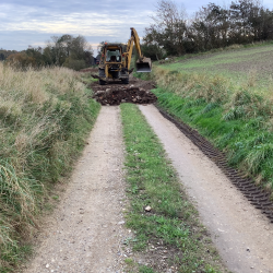 Hulvej bliver hævet