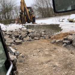 Mindre stykker klar til knuseskovl