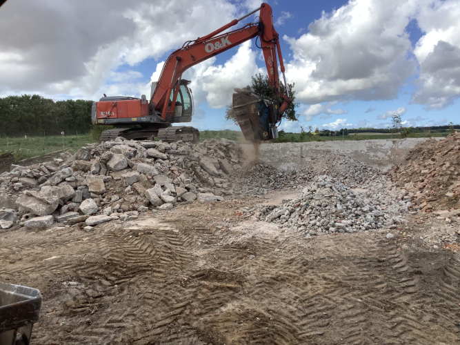 Knust beton har vi på lager 