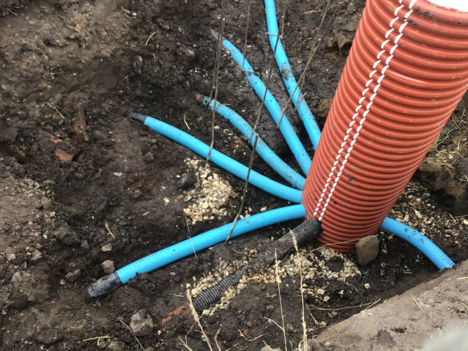 Så forbandt vi alle rørene i en brønd isteden for 